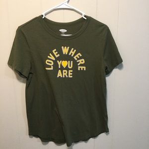 Old Navy “Love Where You Are” Graphic Tee